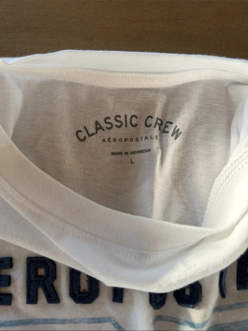 Aeropostale crisp white